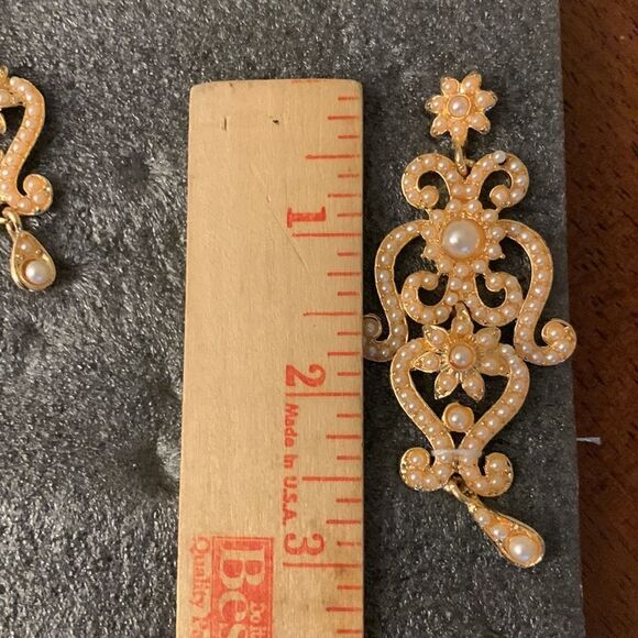 Touchstone rose goldtone necklace, earrings & extra hanging pendant - Picture 5 of 11